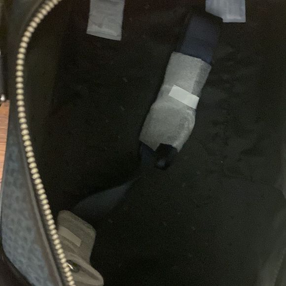 SOLD DO NOT BUY🎒Micheal Kors Logo Harrison Travel Duffle Bag!!!! - Picture 8 of 12